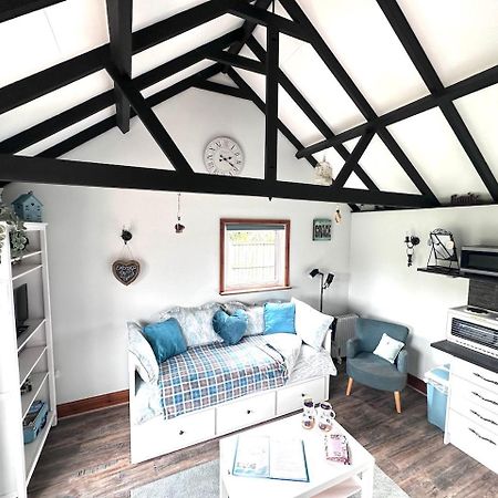 Saving Grace With Private Hot Tub Villa Bawdeswell Luaran gambar