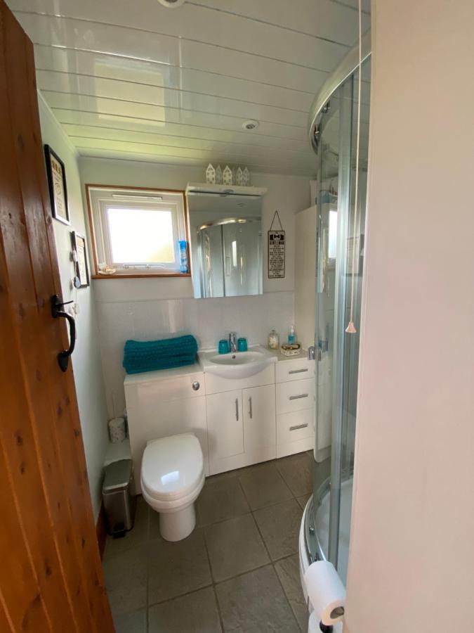 Saving Grace With Private Hot Tub Villa Bawdeswell Luaran gambar