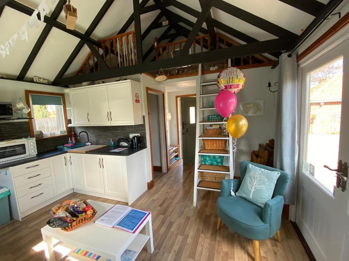 Saving Grace With Private Hot Tub Villa Bawdeswell Luaran gambar